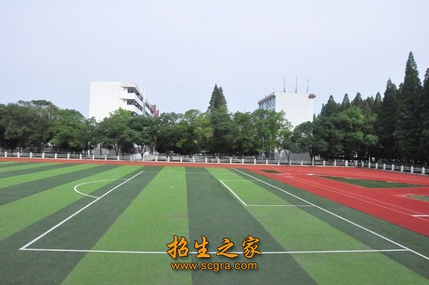 学校操场