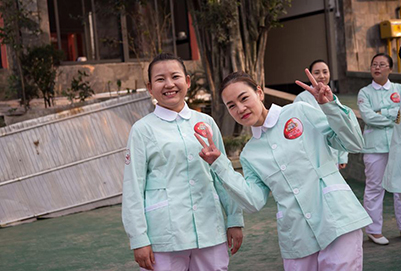 刚毕业初中女生读贵阳卫校什么专业好