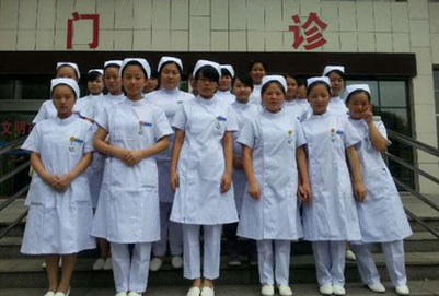 初中毕业女生学习护理专业好不好