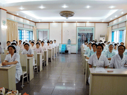 遵义临床医学专业学院哪个好,遵义铁路卫校