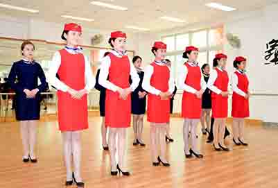 四川国盛技工学校/空乘实训