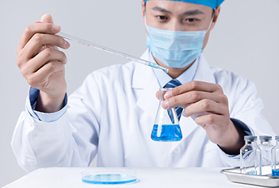 成都卫生学校：男生初中毕业读卫校怎么样?