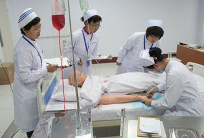 成都卫生学校分析:初中毕业女生学高级护理专业