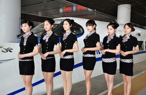 高铁乘务