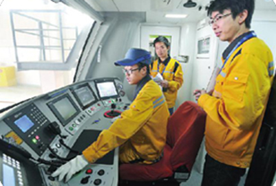 初中生考不上高中选择贵阳铁路学校如何?招生要求高吗