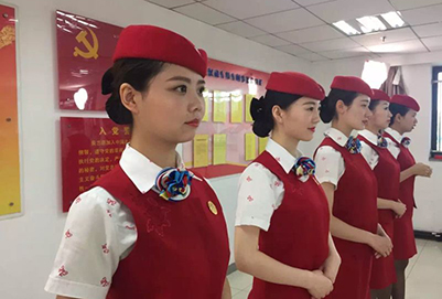 重庆轻轨学校培养轨道交通专业人才的基地