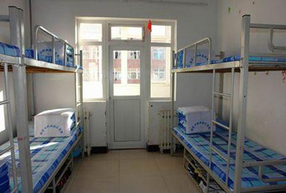 贵阳人民医院护士学校的宿舍条件如何?