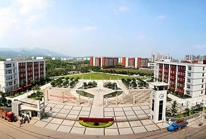 重庆地铁学校要多少钱?
