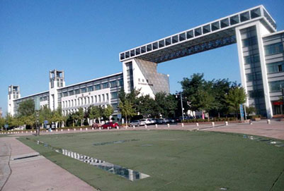 重庆渝中区有哪些公办卫校大学呢？