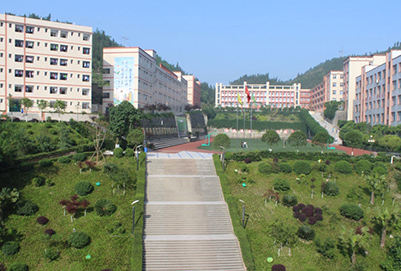 2019年重庆沙坪坝区铁路学校哪家好呢？