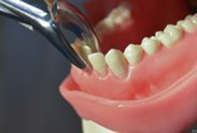 重庆口腔专业学校一年的学费