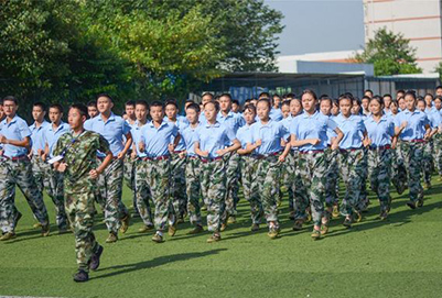 重庆航空专业学校排名