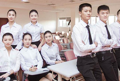 重庆哪些学校有空姐专业