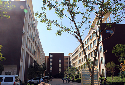 昆明市卫生学校