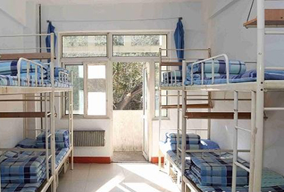 重庆公共交通铁路技工学校宿舍条件