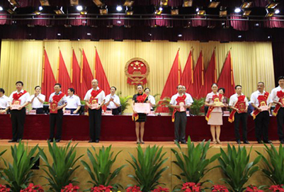 重庆市艺才铁路技工学校招生办联系电话