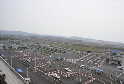 重庆公共交通铁路技工学校招生办联系电话