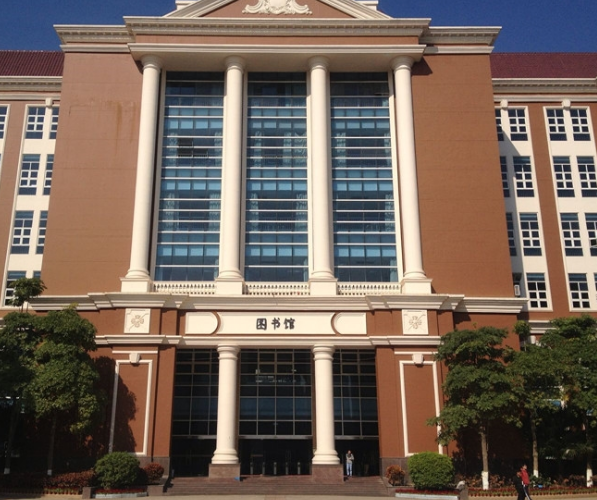 涡阳卫生学校校园环境