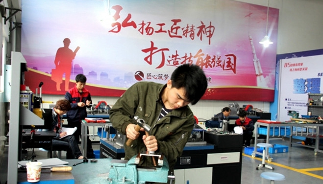 澧县职业中专学校