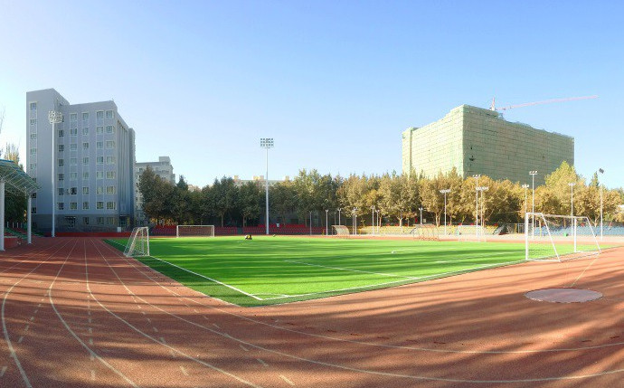 新疆维吾尔医学专科学校