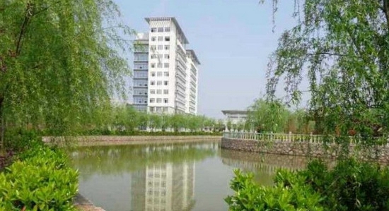 江西医学高等专科学校