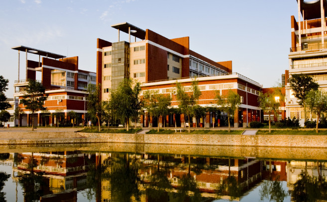 河南大学医学院