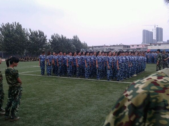 菏泽医学专科学校