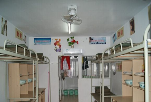 湖南民族职业学院宿舍