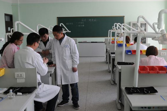 北京较好的口腔医学专业学校是哪个