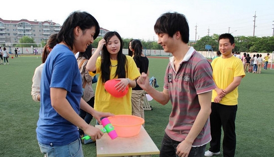 上海震旦职业学院