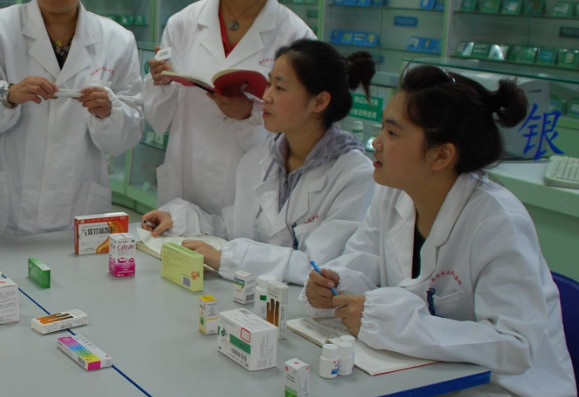 上海市医药学校