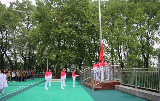 恩施土家族苗族自治州卫生学校