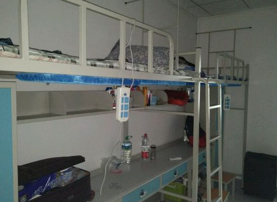宿舍图片 (1)