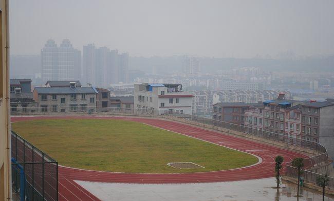绵阳市游仙职业教育中心（游仙职业高级中学）草地足球场