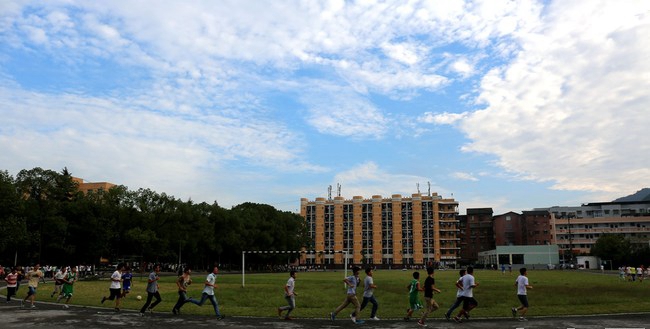 达州职业技术学院中专部(达州卫校)远看学生寝室、宿舍