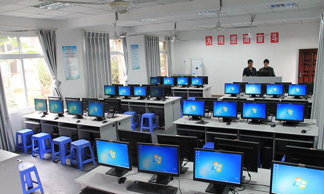 自贡市电子信息职业技术学校（自贡电信职校）计算机实习处（1）
