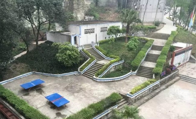 自贡市大安职业技术学校(大安职教中心)乒乓球台