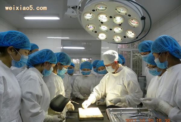 四川省人民医院护士学校实验实训