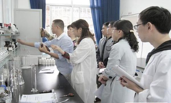 四川省工业贸易学校食品监督与检验
