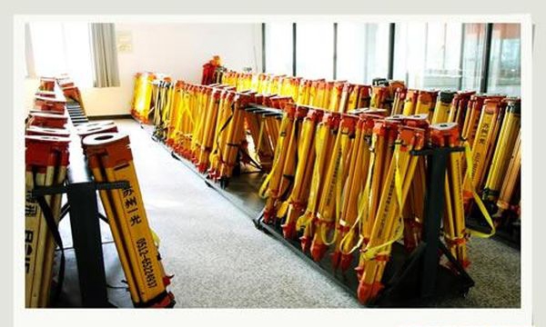 四川省工业贸易学校建筑技术实训设备