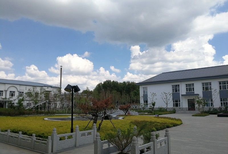 龙江县职业技术教育中心学校